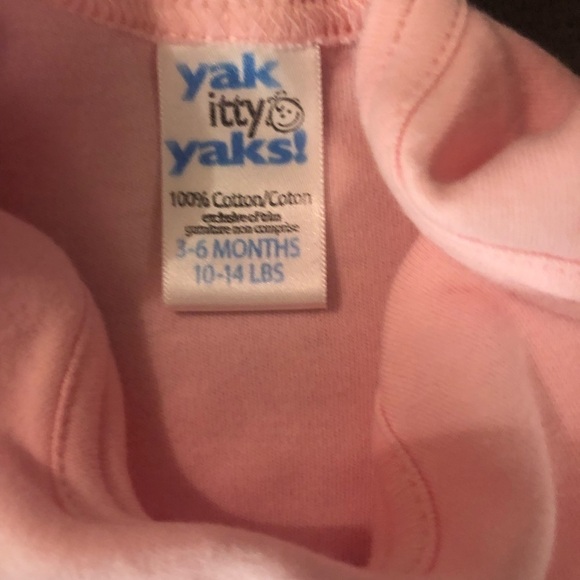 Little Sister Pink Onesie - Picture 2 of 3